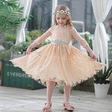 Load image into Gallery viewer, Wholesale Lace Dress for Girls 3/4 Sleeve Princess Dress With Rhinestones Belt Christmas Party Dress Children Clothing E1952